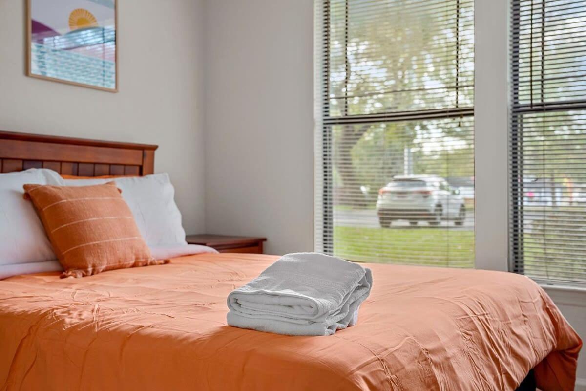 Villa 4Bd 2 Mi To Usf Free Pool + 24 Hour Gym Tampa Exterior foto